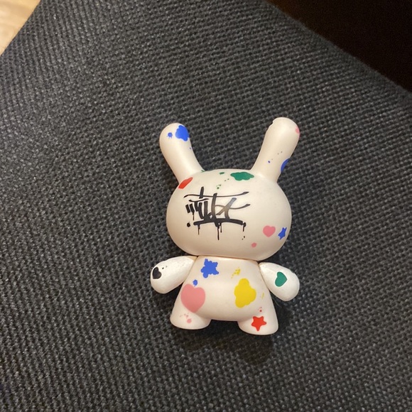 RARE KID ROBOT 3inch KISS ME IM FRENCH SERIES 2008 VINYL DUNNY FIGURE - Picture 2 of 3